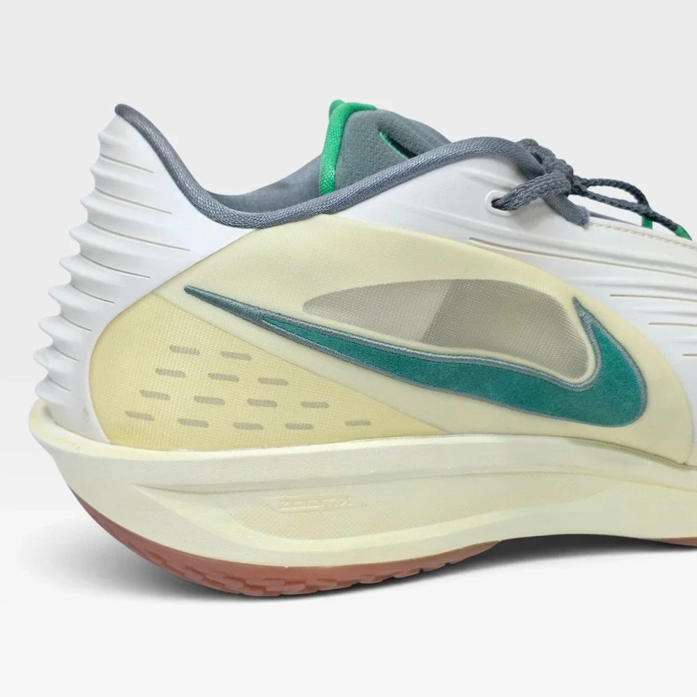Nike ZoomX GT Cut 3 IH2371-700 Mens Size 18 Cream Green Running Shoes New